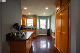 4120 45th Ave NE, Salem, OR 97305 - Photo 11