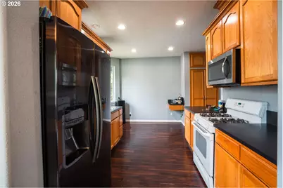 4120 45th Ave NE, Salem, OR 97305 - Photo 19