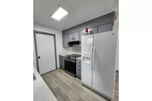 504 Silver Ave, Drain, OR 97435 - Photo 5