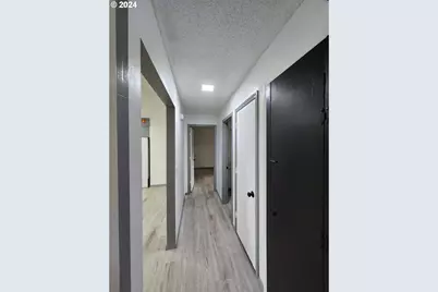 504 Silver Ave, Drain, OR 97435 - Photo 11