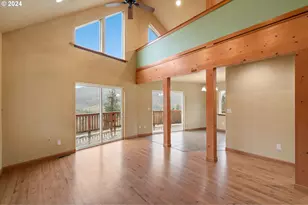 103 Lady Blue Ln, Kalama, WA 98625 - Photo 5