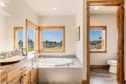 6150 NW Kingwood Ave, Redmond, OR 97756 - Photo 19