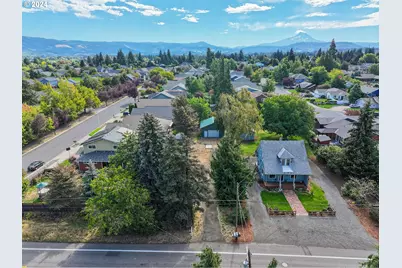 2455 Belmont Dr, Hood River, OR 97031 - Photo 17