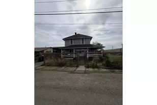 33964 D St, Eugene, OR 97405 - Photo 1
