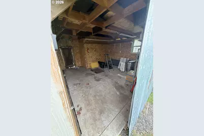 33964 D St, Eugene, OR 97405 - Photo 11