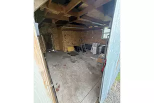 33964 D St, Eugene, OR 97405 - Photo 11