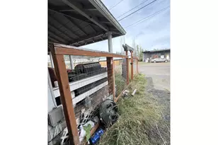 33964 D St, Eugene, OR 97405 - Photo 21