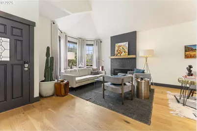 4340 SW Vacuna St, Portland, OR 97219 - Photo 3