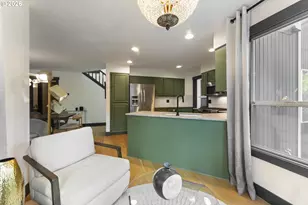 4340 SW Vacuna St, Portland, OR 97219 - Photo 13