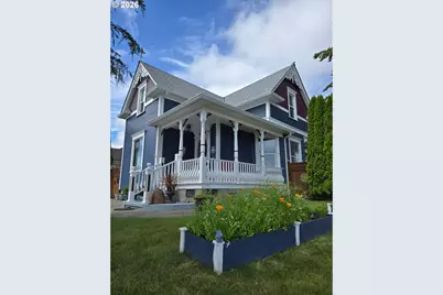 2206 Marion St, North Bend, OR 97459 - Photo 5