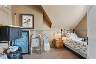 2206 Marion St, North Bend, OR 97459 - Photo 15