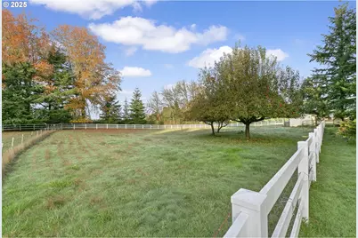 8303 NE 164th St, Vancouver, WA 98662 - Photo 33