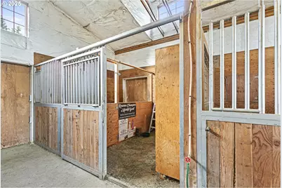 8303 NE 164th St, Vancouver, WA 98662 - Photo 37