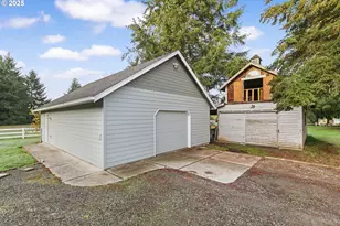 8303 NE 164th St, Vancouver, WA 98662 - Photo 41