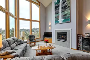 301 Edgewood Dr, Silverton, OR 97381 - Photo 9