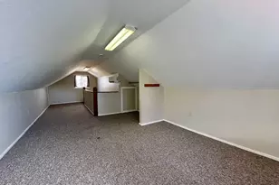 260 NW Heisler St, Dufur, OR 97021 - Photo 17