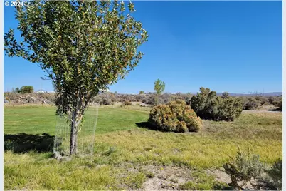 88160 Fairview Ln, Christmas Valley, OR 97641 - Photo 29