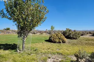 88160 Fairview Ln, Christmas Valley, OR 97641 - Photo 29