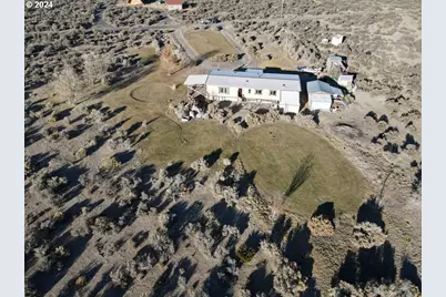 88160 Fairview Ln, Christmas Valley, OR 97641 - Photo 23