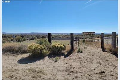 88160 Fairview Ln, Christmas Valley, OR 97641 - Photo 31