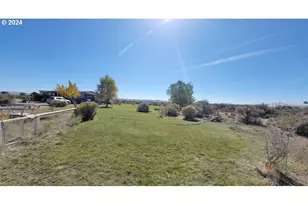 88160 Fairview Ln, Christmas Valley, OR 97641 - Photo 23