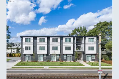 10985 E Burnside St #19, Portland, OR 97216 - Photo 1