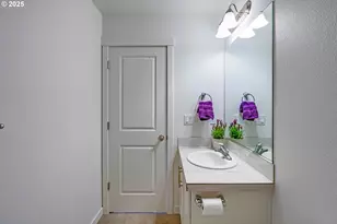 2721 S Magnolia Dr, Cornelius, OR 97113 - Photo 23