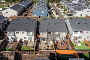 2721 S Magnolia Dr, Cornelius, OR 97113 - Photo 37