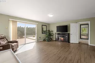 3915 Massee Grade Rd, Hood River, OR 97031 - Photo 19