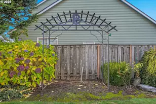 2593 NE Beech Ave, Gresham, OR 97030 - Photo 11