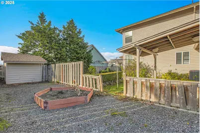 2593 NE Beech Ave, Gresham, OR 97030 - Photo 7