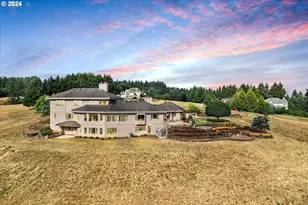 18200 NE Sunrise Peaks Ln, Hillsboro, OR 97123 - Photo 47
