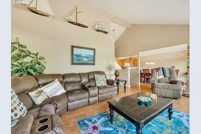 316 7th St, Long Beach, WA 98631 - Photo 15