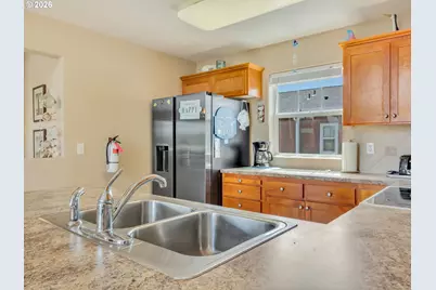 316 7th St, Long Beach, WA 98631 - Photo 23