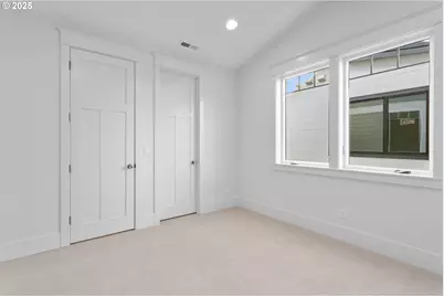 4973 Summit St, West Linn, OR 97068 - Photo 23