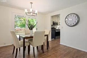 3665 Thames St, Eugene, OR 97405 - Photo 9