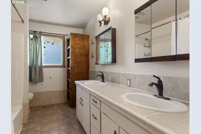 3710 SE 49th Ave, Portland, OR 97206 - Photo 23