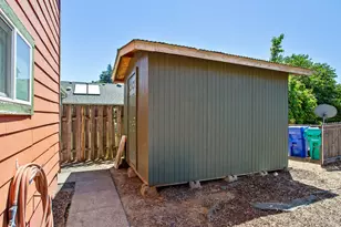 3710 SE 49th Ave, Portland, OR 97206 - Photo 21