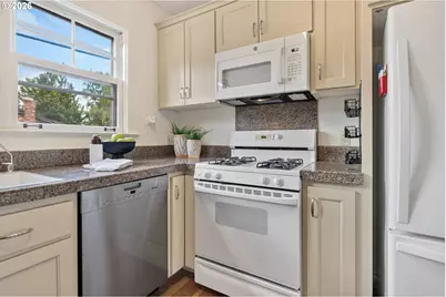1731 NE 25th Ave #4, Portland, OR 97212 - Photo 19