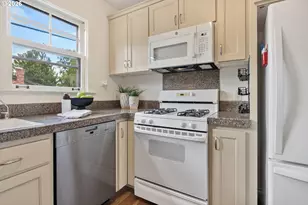 1731 NE 25th Ave, Portland, OR 97212 - Photo 19