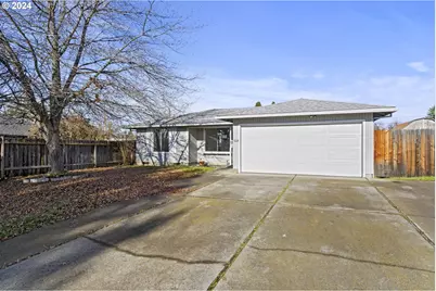 2653 Hadley Cir, White City, OR 97503 - Photo 1