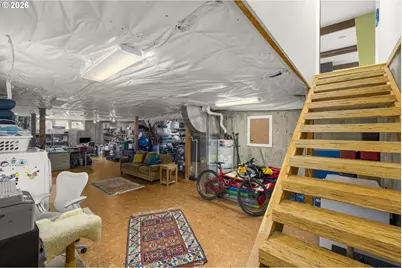 6809 SE Ash St, Portland, OR 97215 - Photo 35
