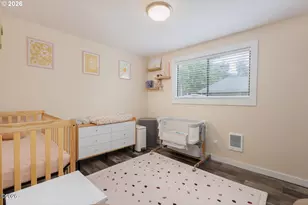 806 NE Douglas St, Newport, OR 97365 - Photo 13