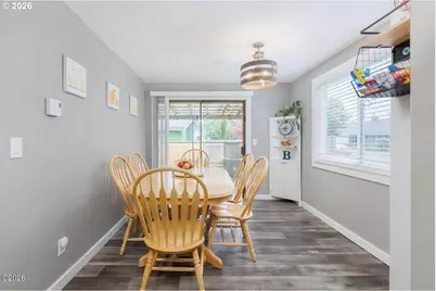 806 NE Douglas St, Newport, OR 97365 - Photo 11