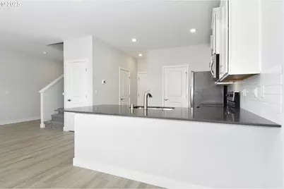 1334 NE 8th Ave, Battle Ground, WA 98604 - Photo 7