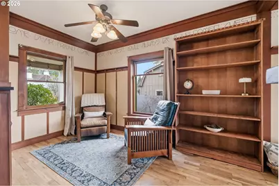 835 Ash Ave, Cottage Grove, OR 97424 - Photo 5