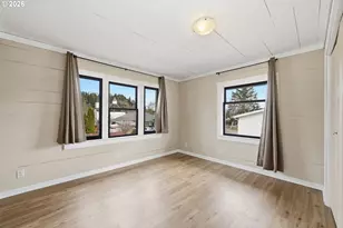 835 Ash Ave, Cottage Grove, OR 97424 - Photo 25