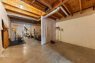 3995 S Kings Valley Hwy, Dallas, OR 97338 - Photo 33