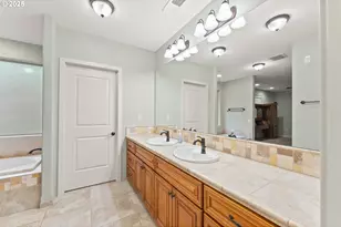 1518 NE Vista Fe Ct, Roseburg, OR 97470 - Photo 29