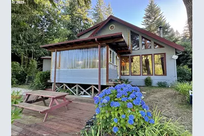 70700 Majestic Shores Rd, North Bend, OR 97459 - Photo 27